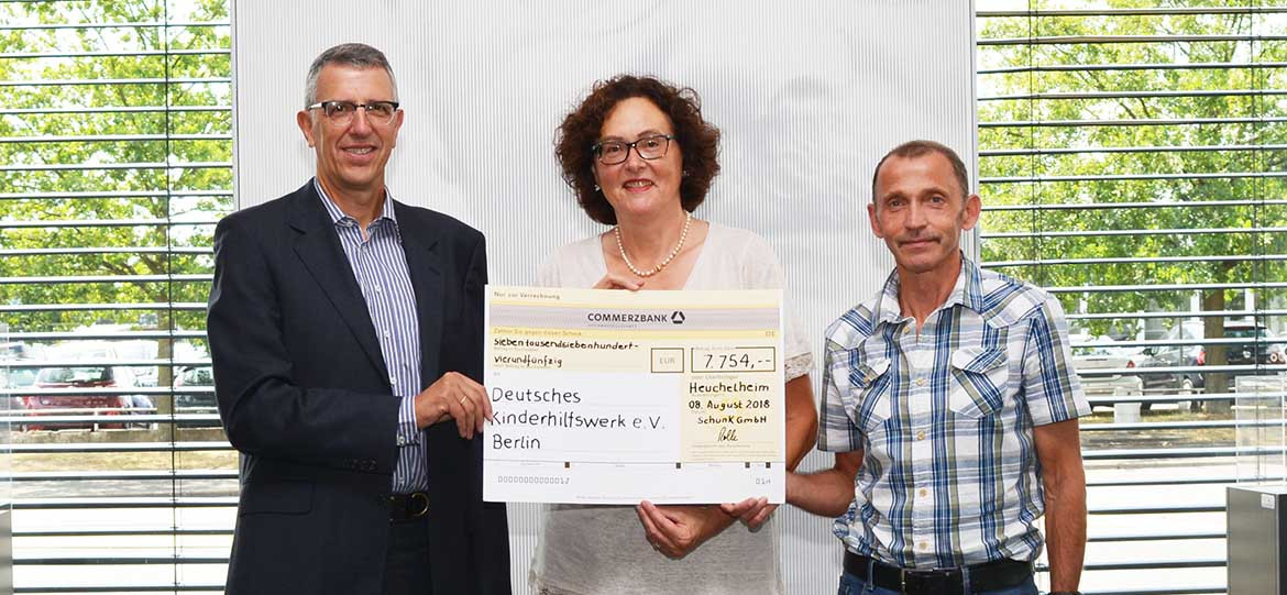 Schunk Group spendet 7.754 Euro an das Deutsche Kinderhilfswerk